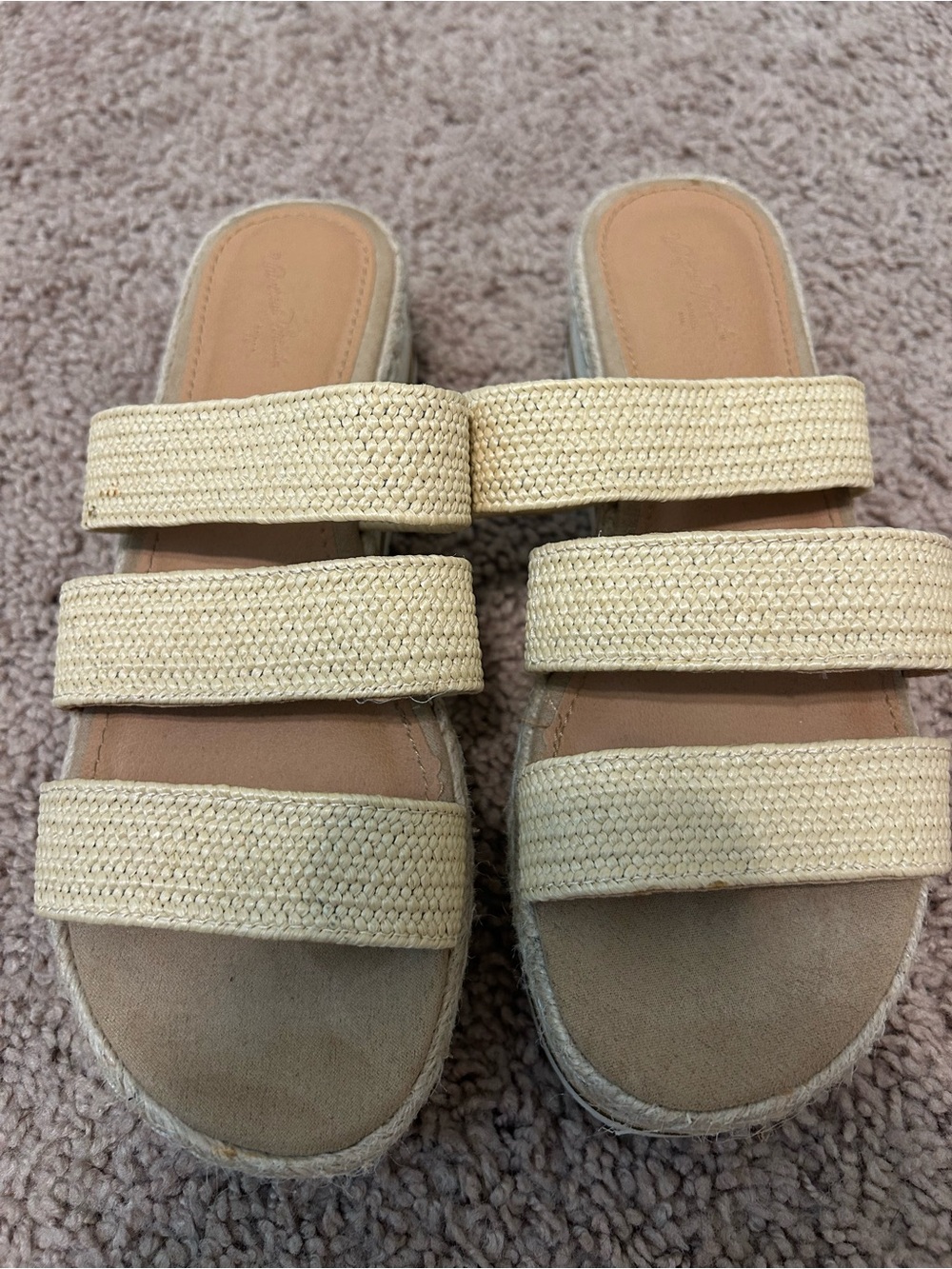 Universal Thread Woven Triple-Strap Sandals in Cream